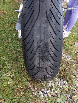 Honda cbr 1000 rr rv.2005 - 8