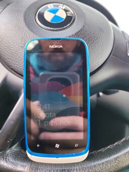 Mix mobilních telefonů 6 kusu - 8