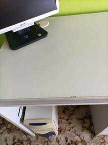 Pocitacovy stul - 8