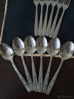 RETRO RUSKE PRIBORY - 8