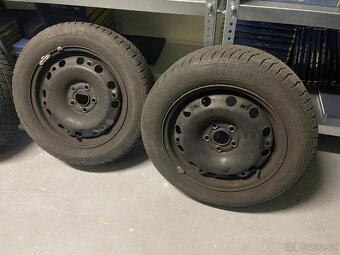 Plechové disky 15" včetně zimních pneu - 8