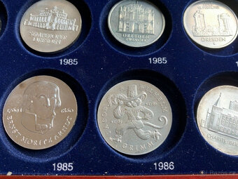 Kompletní sbírka 123 pamětních mincí NDR 1966-1990 - 8