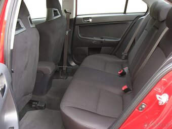 Mitsubishi Lancer 1.6i 117PS Invite Sport M/T - 8