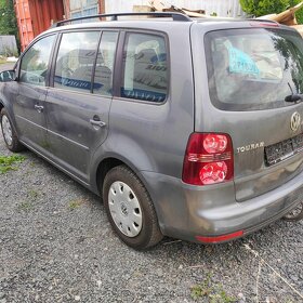 Volkswagen Touran II 1.9 Tdi 77 KW jen 162 tis km VYHŘ. SED - 8
