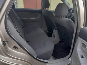 KIA CERATO 1.6i benzín 2008 - 8