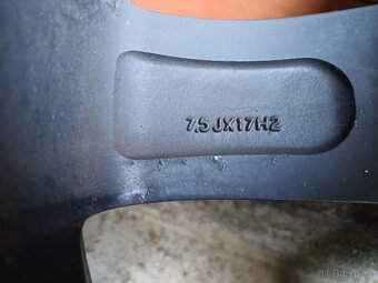 ALU disky TEC 7,5jx17, 5x112 - cena za všechny 4 kola - 8