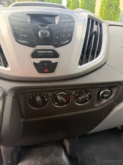 Ford Transit 2.0 TDCi L3H2 – 7 míst, tažné, rok 2016 - 8
