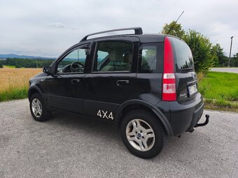 Fiat Panda 1,2i 4x4 - 8