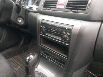 Škoda Octavia 1.9tdi 66kw Style jen 229000km - 8