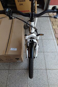 Prodám dětské kolo Specialized Hotrock 20" - 8