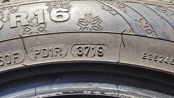 Zimní pneu 205/55/16 Dunlop - 8