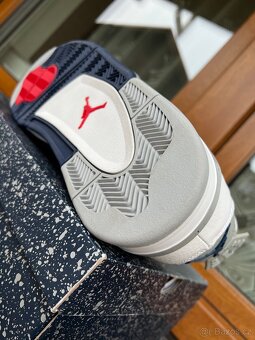 Jordan 4 Retro Midnight Navy - 8