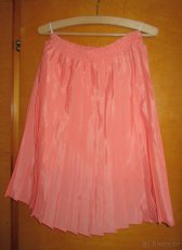 Nové, nenošené oblečení - dámské - 8