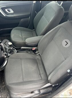 Škoda fabia 2 combi 1.4tdi - 8