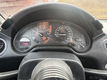 Honda CRX DelSol - 8