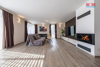 Prodej rodinného domu, 220 m², Horoušany, ul. Diamantová - 8