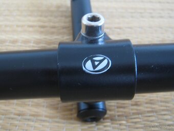 Nová řidítka + představec 22,2mm + pěnové gripy Author - 8
