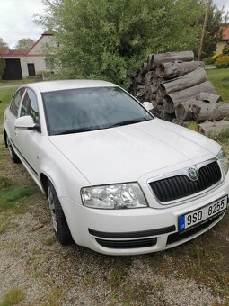 Prodám Škoda superb - 8