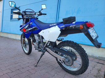 Suzuki DRZ 400 - 8