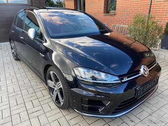 VW GOLF 7 R / 221KW / MANUÁL / 5DVR / ŠÍBR / 1. MAJ. /TOP - 8