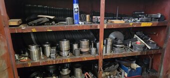 Odvalovací frézka TOS FO-10 (8799) - 8