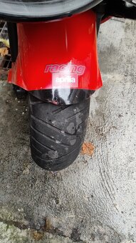 Aprilia SR 50 - 8