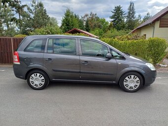 Benzínová Opel Zafira 1.8...7místné - 8
