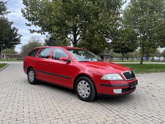 Škoda Octavia 2 kombi 2.0 TDI 103 kW - 8