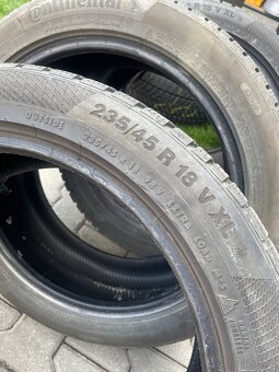 Sada zimních pneu CONTINENTAL 235/45 R18 XL - 8