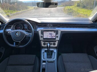 Volkswagen Passat Variant DSG - 8