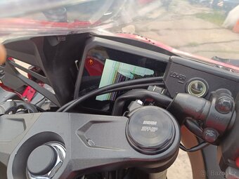 Honda CBR 650 RA - 8
