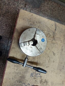 Soustružnická sklíčidla TOS Svitavy - 8