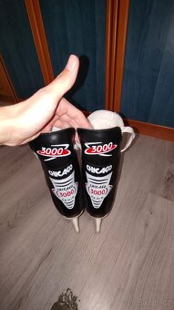 Hokejové Brusle - 8
