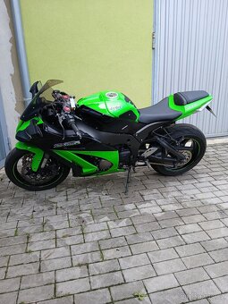 Kawasaki ninja zx-10r - 8