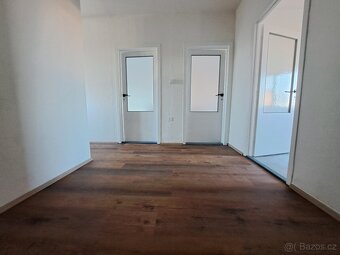 Pronájem 3+1 s velkou lodžií v Brně, Bystrci - 8