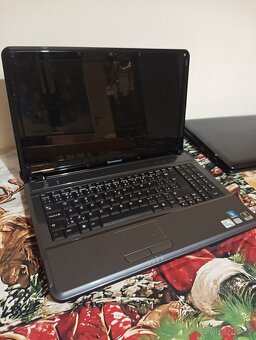 Lenovo G550 - 8