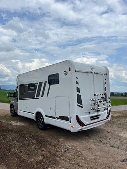 Půjčím / pronajmu obytný automobil, alkovna pro 6 osob - 8