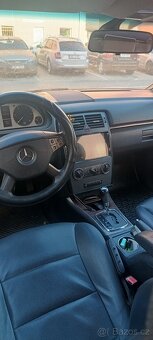 Mercedes W245 - 8