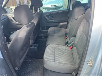 ŠKODA ROOMSTER STYLE 1.2TSI 63KW ČR 2012 - 8