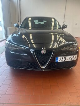 GIULIA - 8