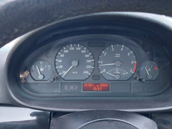 BMW 323ci coupe - 8