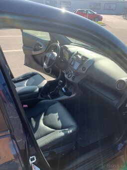 Toyota RAV4 4x4 - 8