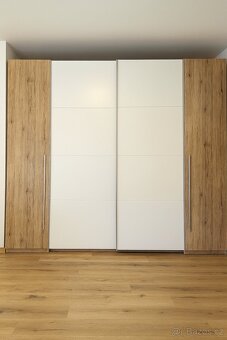 Pronájem rodinného domu 3+kk (120 m²) s dvorkem – Oslavany - 8