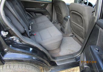 Prodám Kia Sorento facelift 2,5 Crdi 125 kw rv 2008 černá ND - 8