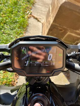 Kawasaki Z650 - 8