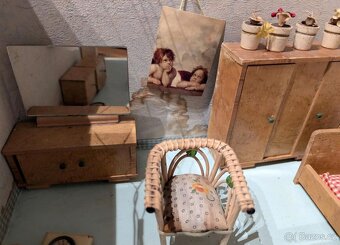 Starožitný domeček pro panenky - 8