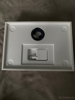 Macbook Air M3 13” 2024 8/256 + FAKTURA - 8