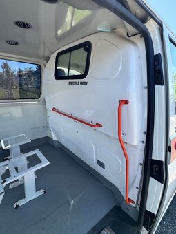 VW Transporter T5 - 8