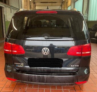 Volkswagen Touran III 2.0 Tdi 103 KW HIGHLINE 7-MÍST 186tkm - 8