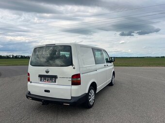 VW Transporter T5 1.9 TDi - 8